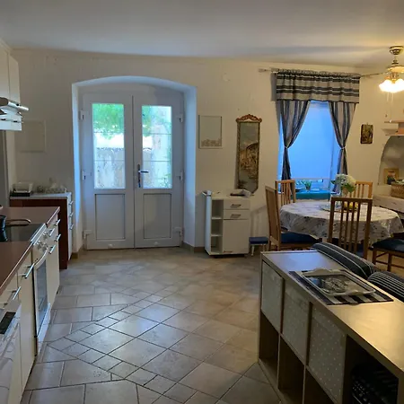 Apartment Marinko *